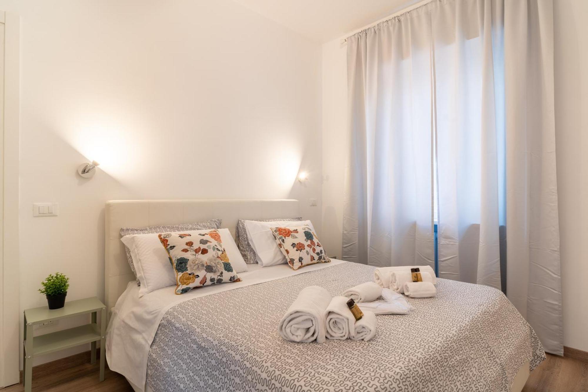 Charme In Fiera - Zona Fiera Apartment Verona Luaran gambar