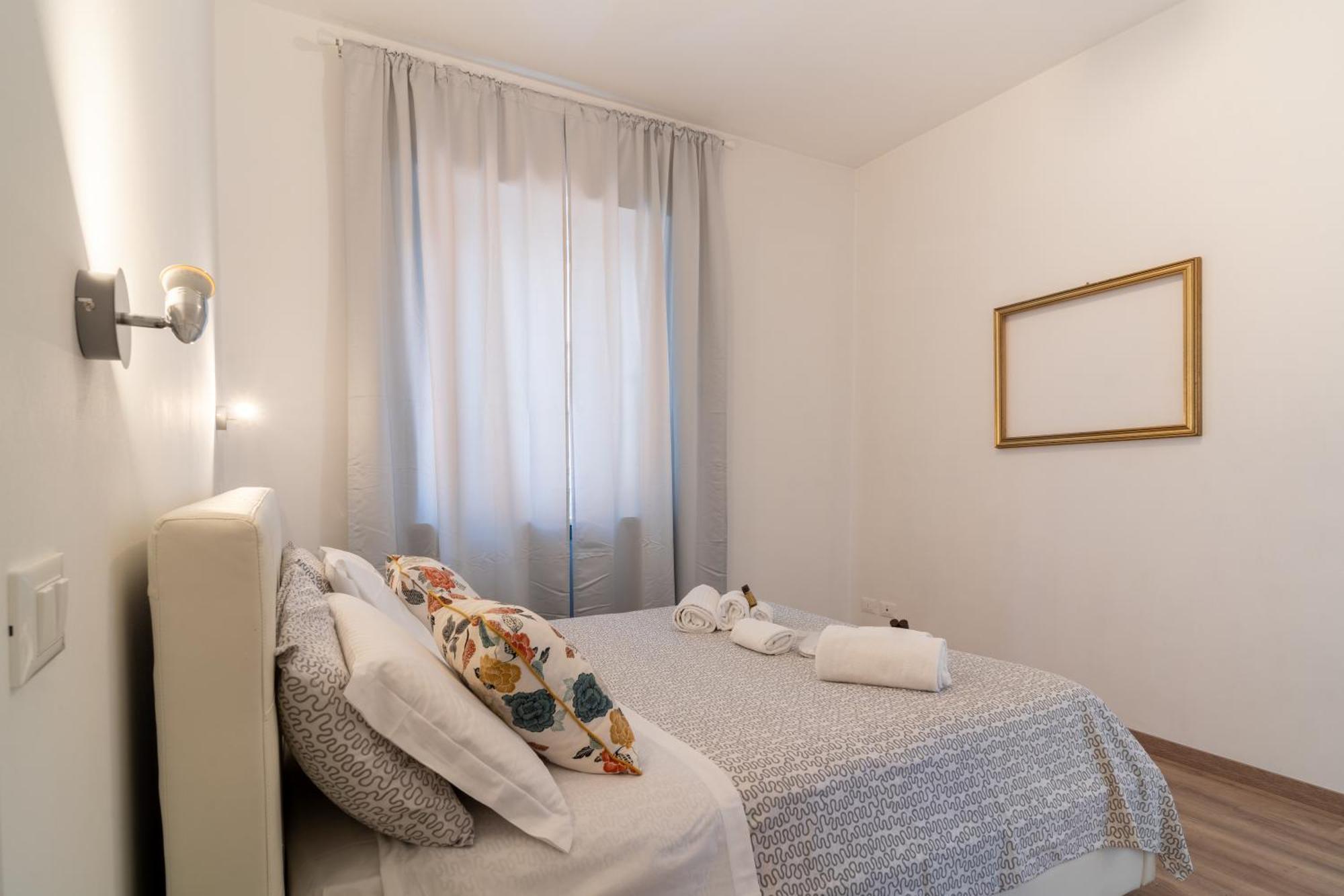 Charme In Fiera - Zona Fiera Apartment Verona Luaran gambar